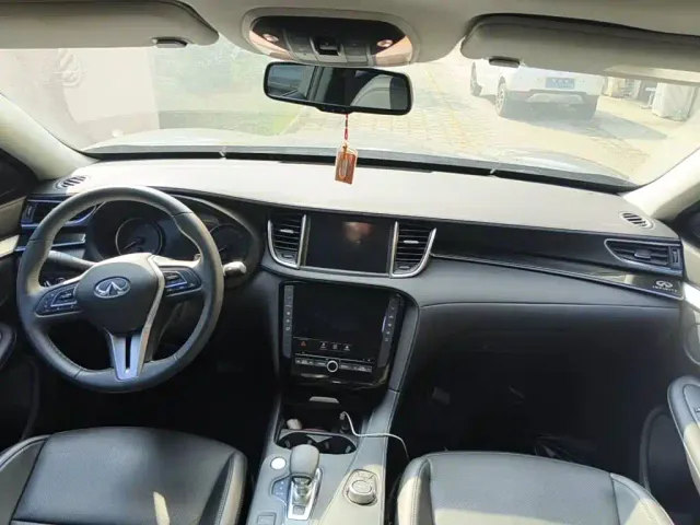 Infiniti QX50 — Фото автомобиля 12