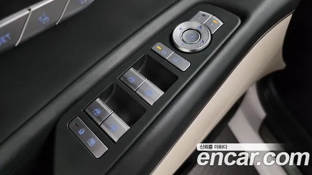 Genesis GV80 3.5T Бензин AWD — Фото автомобиля 24