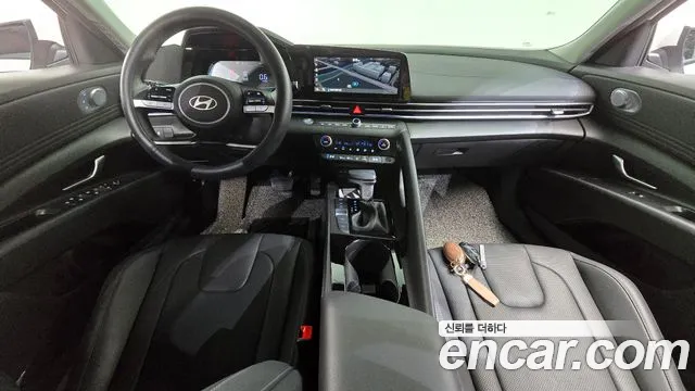 Hyundai Avante CN7 — Фото автомобиля 10