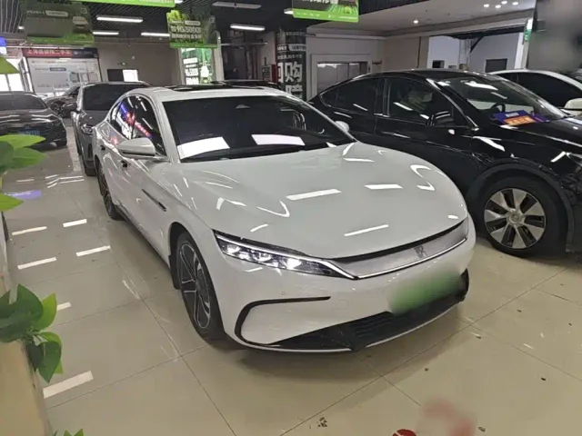 BYD Han — Фото автомобиля 3