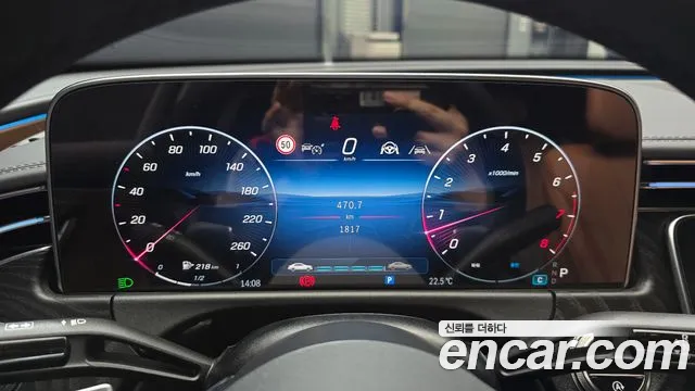 Mercedes-Benz E-Class — Фото автомобиля 6