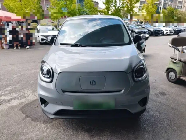 Leapmotor T03 — Фото автомобиля 2