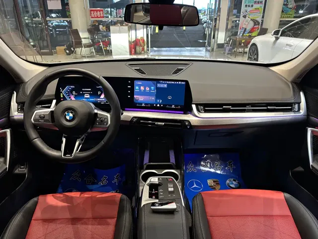 BMW X1 — Фото автомобиля 10