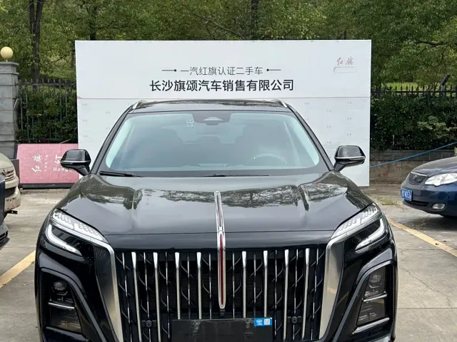 Hongqi HS3 PHEV — Фото автомобиля 3