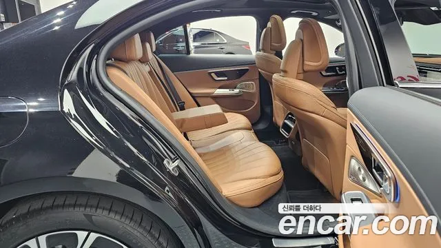 Mercedes-Benz E-Class W214 — Фото автомобиля 17