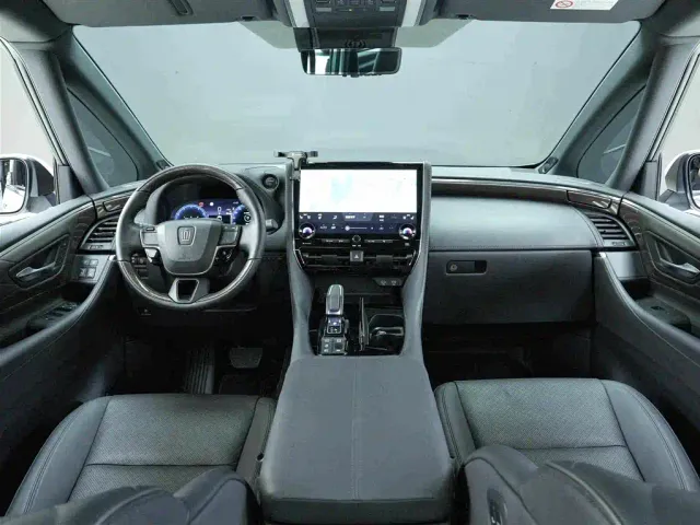 Toyota Vellfire — Фото автомобиля 6