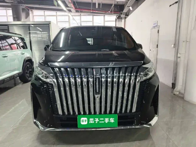 Wey Alpine — Фото автомобиля 2