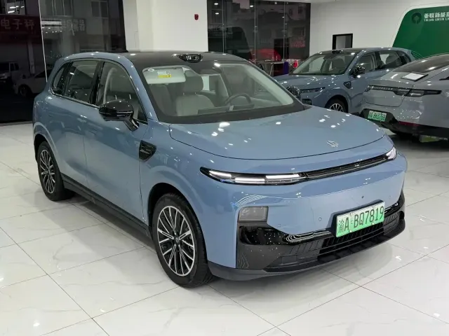 Leapmotor Leapmotor B10 2025 510 LiDAR Edition — Фото автомобиля 3