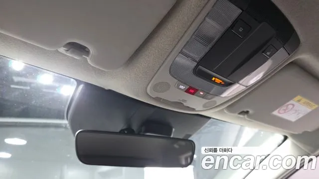 Kia Niro Niro (New) — Фото автомобиля 23