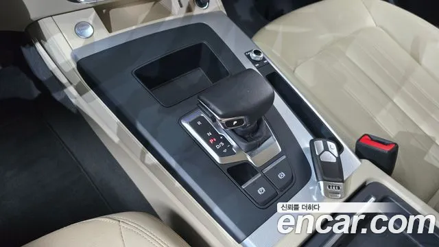 Audi Q5 FY — Фото автомобиля 9