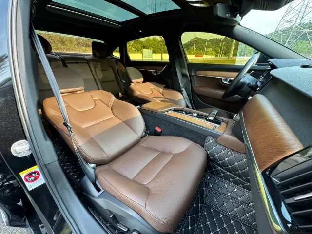 Volvo S90 — Фото автомобиля 20