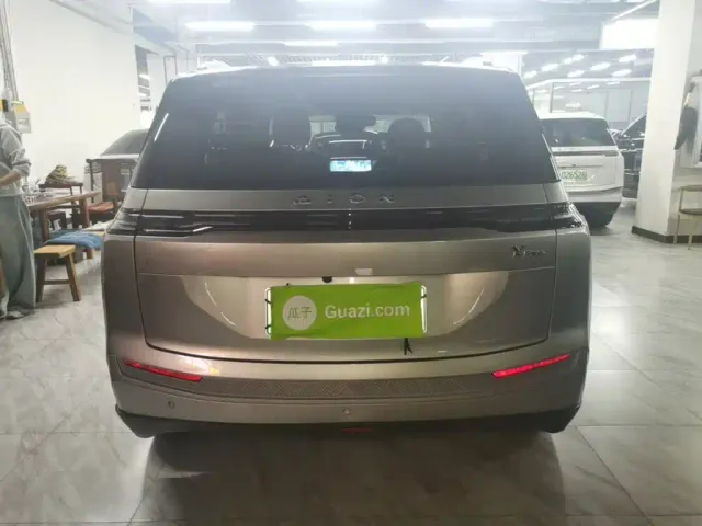 GAC Aion Y — Фото автомобиля 5