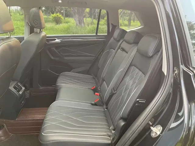Volkswagen Tiguan L — Фото автомобиля 25