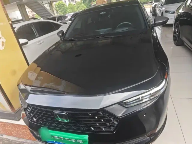 Honda Accord — Фото автомобиля 2