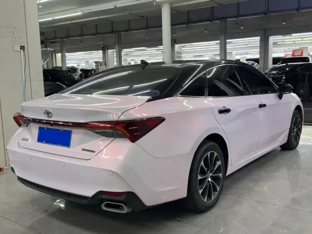 Toyota Avalon — Фото автомобиля 3