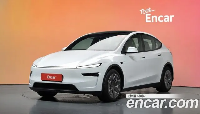 Фотография автомобиля — Tesla Model Y
