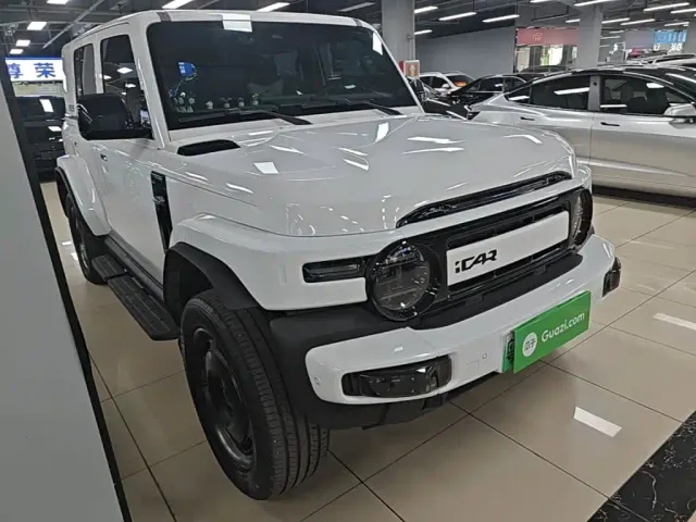 iCAR V23 — Фото автомобиля 3
