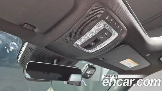 Mercedes-Benz GLB-Class — Фото автомобиля 16