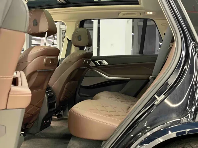BMW X5 — Фото автомобиля 9