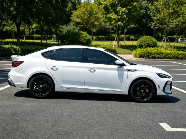 MG MG6 2021 Pro 1.5T Auto Trend Luxury Edition — Фото автомобиля 9