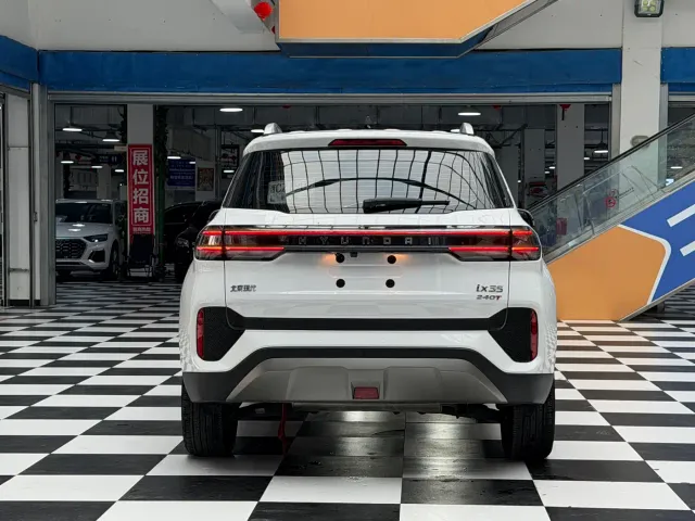 Hyundai ix35 — Фото автомобиля 19