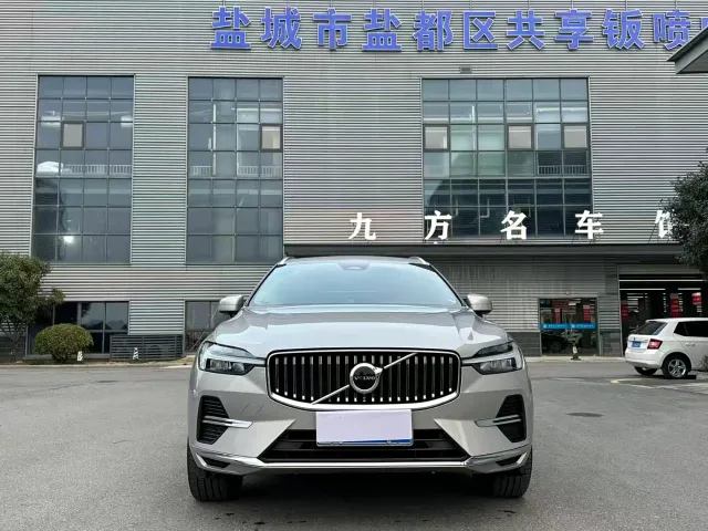 Volvo XC60 — Фото автомобиля 6
