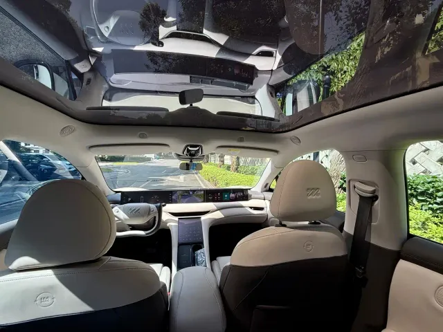 IM Motors LS6 — Фото автомобиля 22