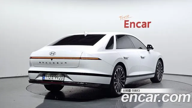 Hyundai Grandeur GN7 — Фото автомобиля 2