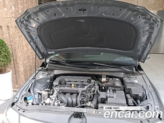 Hyundai Avante — Фото автомобиля 6