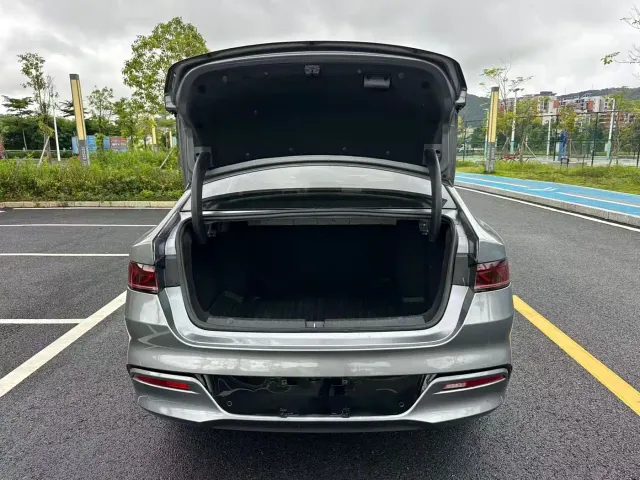 BYD Qin PLUS — Фото автомобиля 17