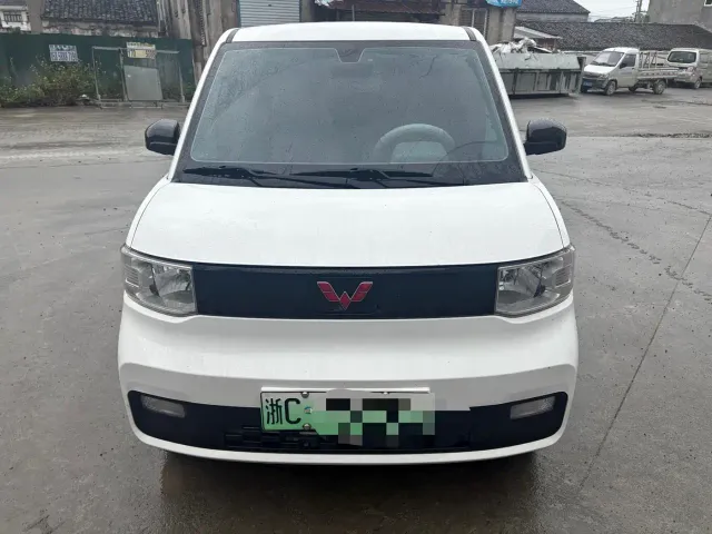 Wuling Hongguang Mini EV — Фото автомобиля 2