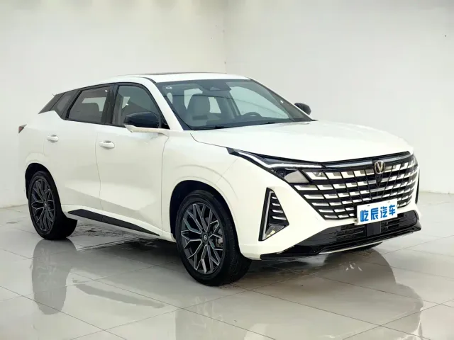 Changan UNI-Z — Фото автомобиля 3