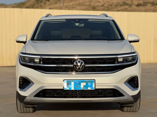 Volkswagen Talagon — Фото автомобиля 2