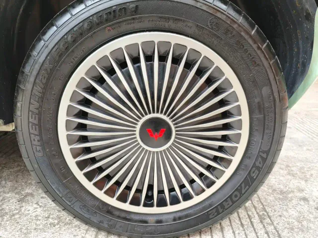 Wuling Hongguang Mini EV — Фото автомобиля 12
