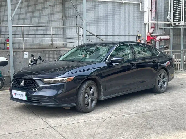 Фотография автомобиля — Honda Accord