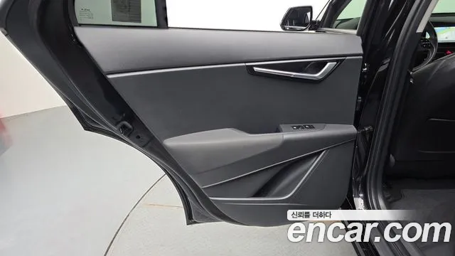 Kia Niro All Niro EV Air — Фото автомобиля 24