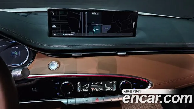 Genesis GV70 — Фото автомобиля 20