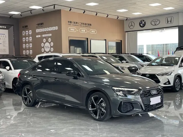 Audi A3 — Фото автомобиля 3