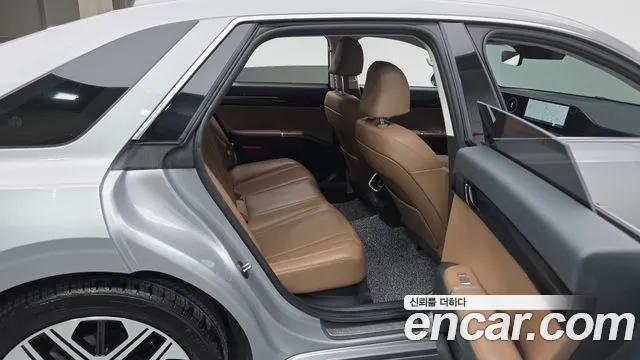 Hyundai Grandeur GN7 — Фото автомобиля 11