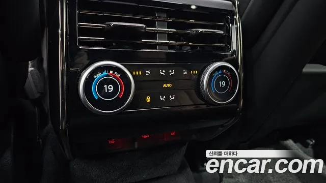 Land Rover Range Rover Sport — Фото автомобиля 25