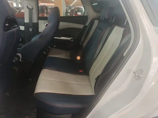 BYD Yuan PLUS — Фото автомобиля 16