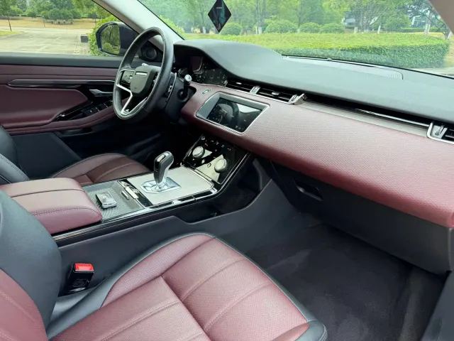 Land Rover Range Rover Evoque — Фото автомобиля 11