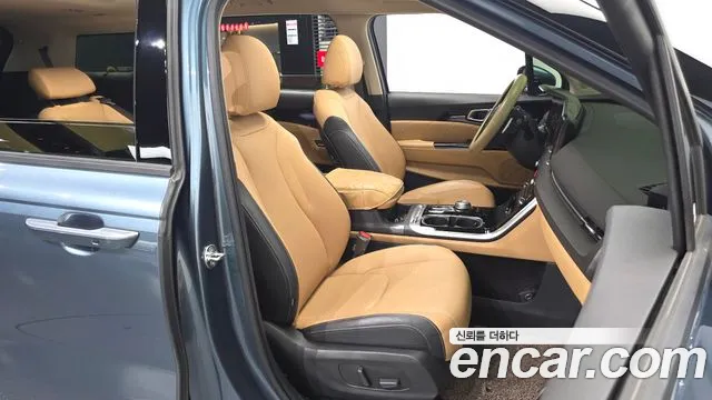 Kia Canival Carnival 4 поколение Дизель 7 мест Signature — Фото автомобиля 25