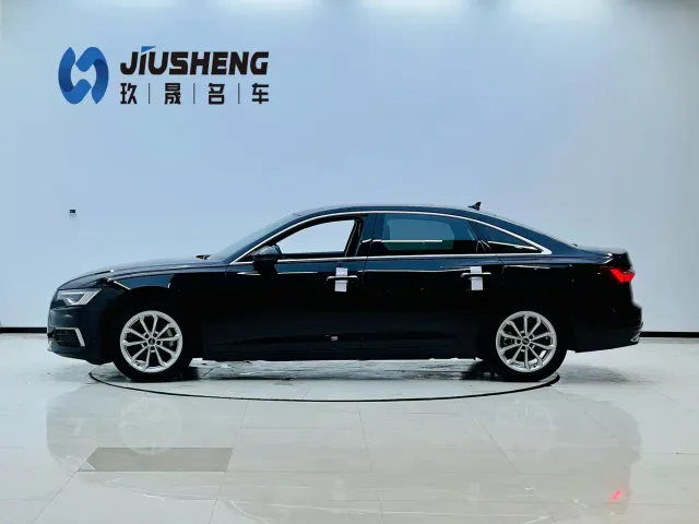 Audi A6L — Фото автомобиля 3