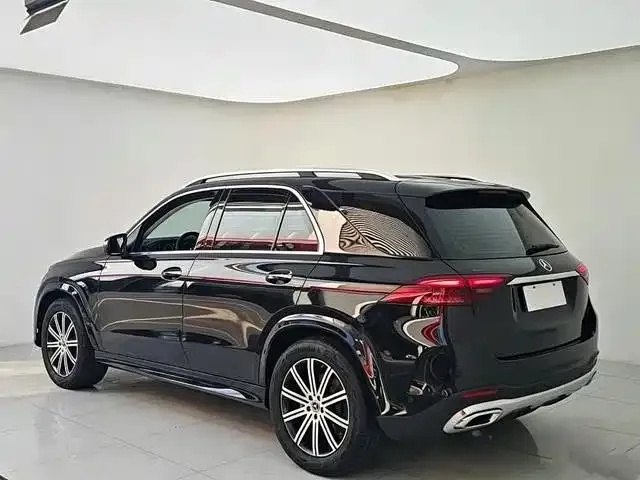 Mercedes-Benz GLE-Class — Фото автомобиля 4