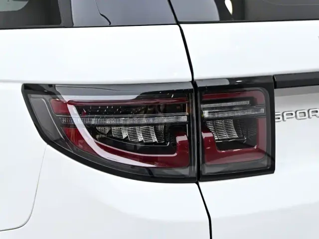 Land Rover Discovery Sport — Фото автомобиля 9