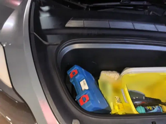 Tesla Model Y — Фото автомобиля 19