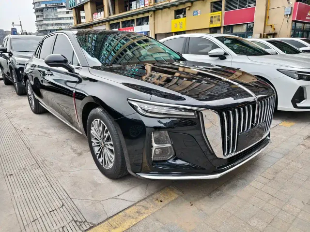 Hongqi H5 — Фото автомобиля 3
