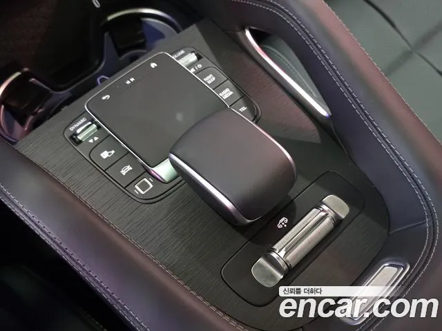 Mercedes-Benz GLE-Class — Фото автомобиля 9