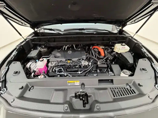 Toyota Highlander — Фото автомобиля 11